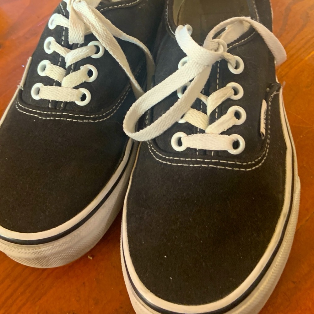 Black Classic Vans